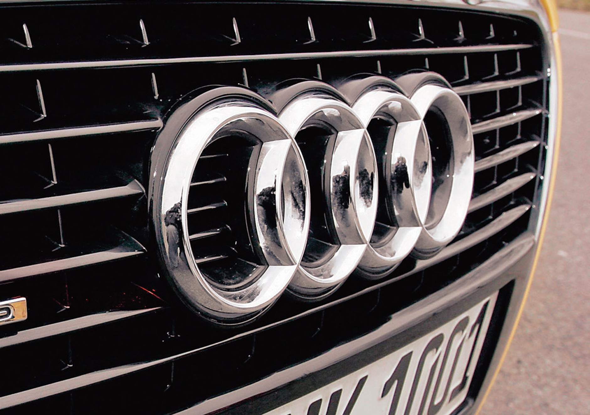 Skąd się wzięło logo Audi?