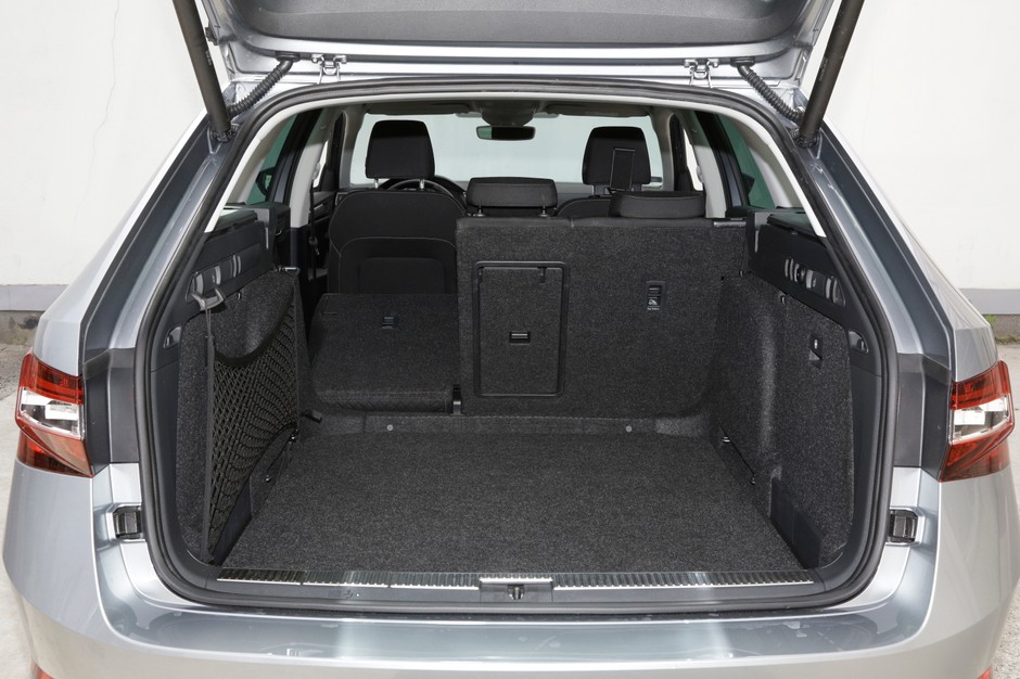 Skoda Superb Combi 2.0 RDI/190 KM