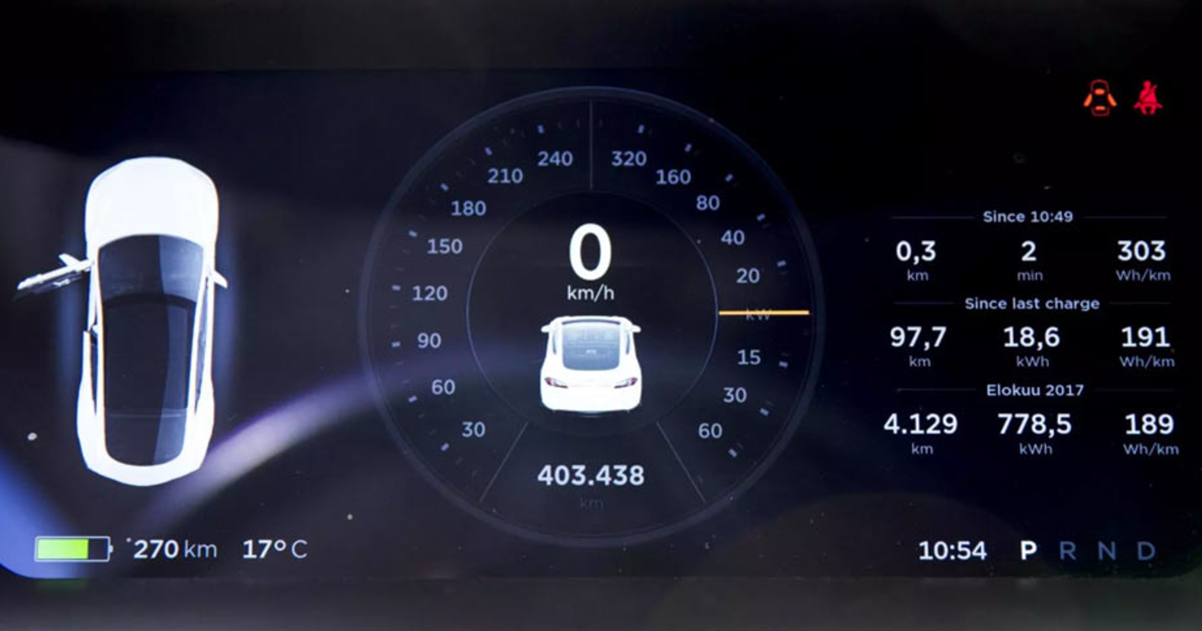 Tesla Model S na taxi z przebiegiem 400 000 km