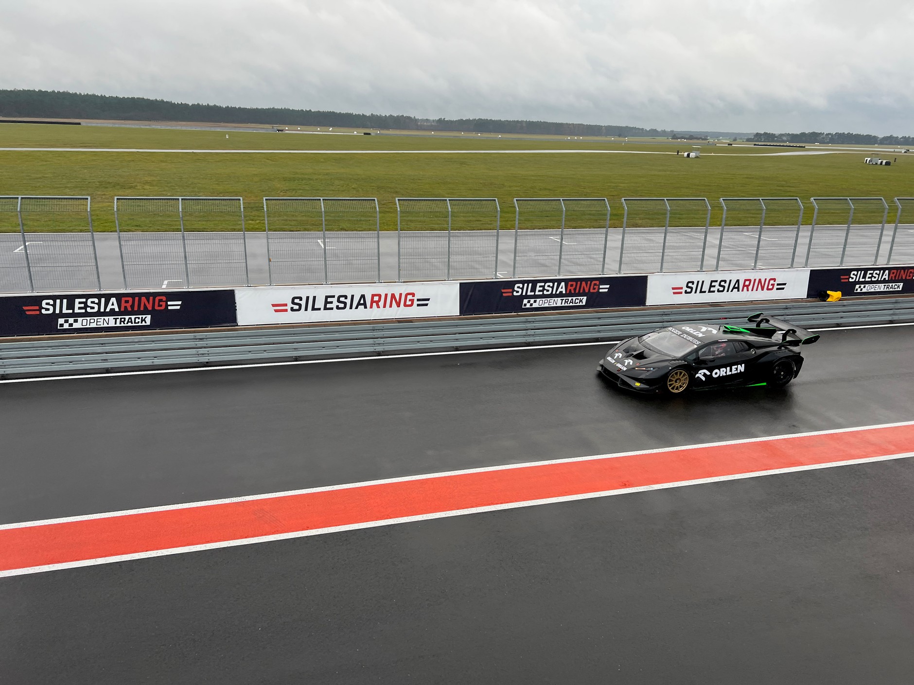 Co-driving z Robertem Kubicą na torze Silesia