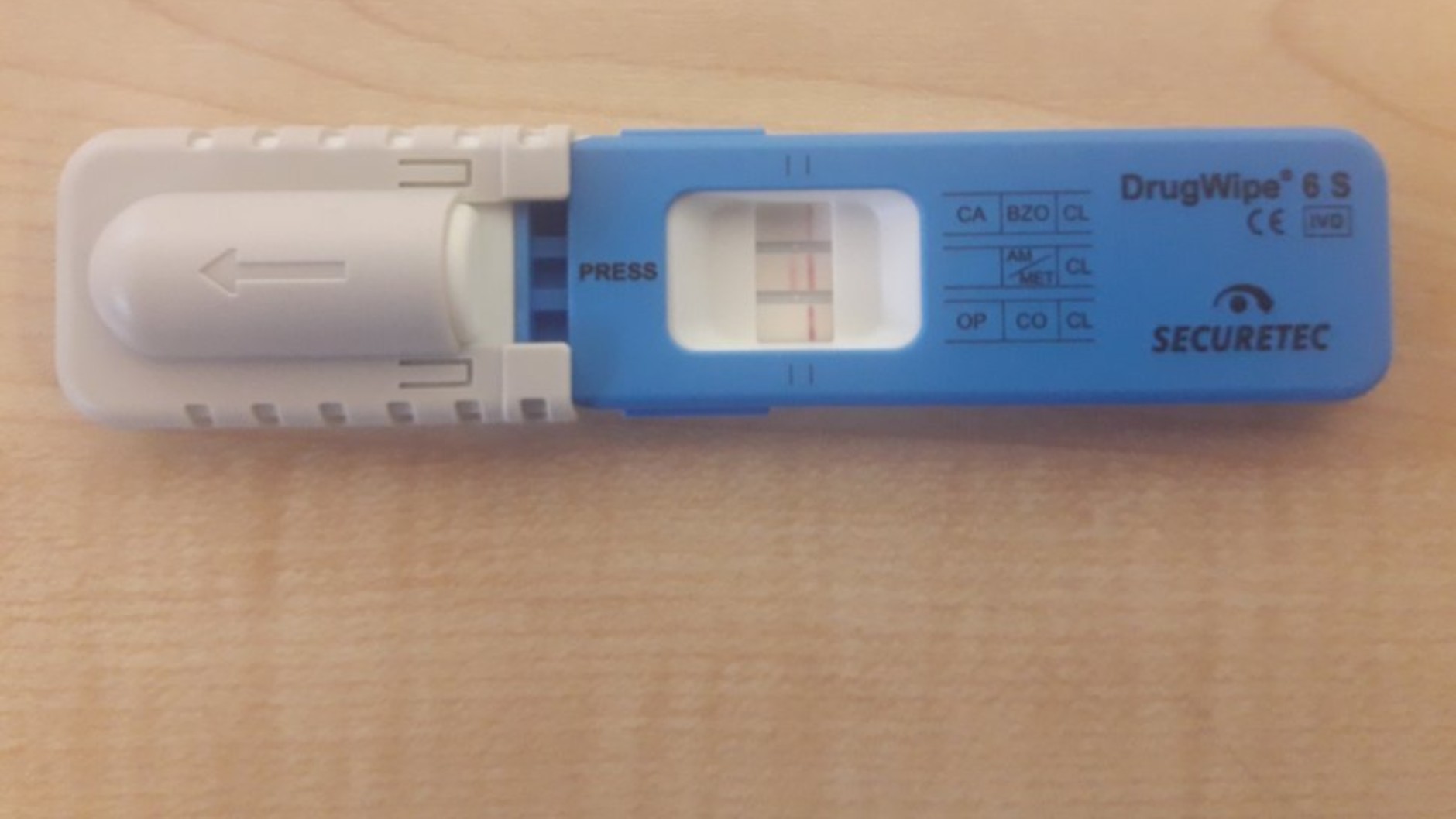 Tak wygląda policyjny test na narkotyki