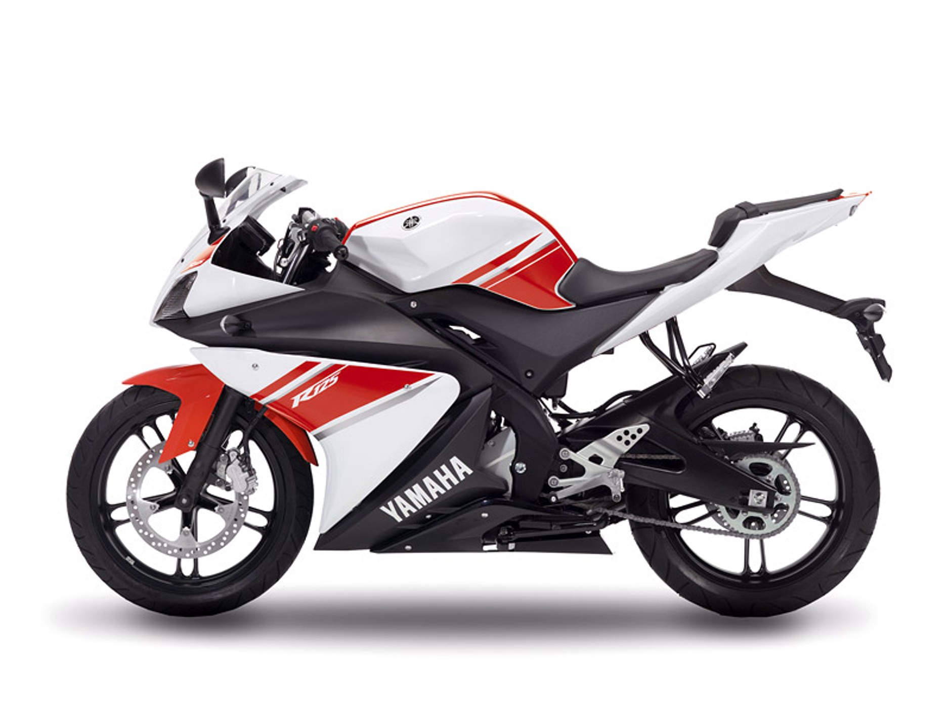 Yamaha YZF-R 125: nowy mały ścigacz na rok 2008