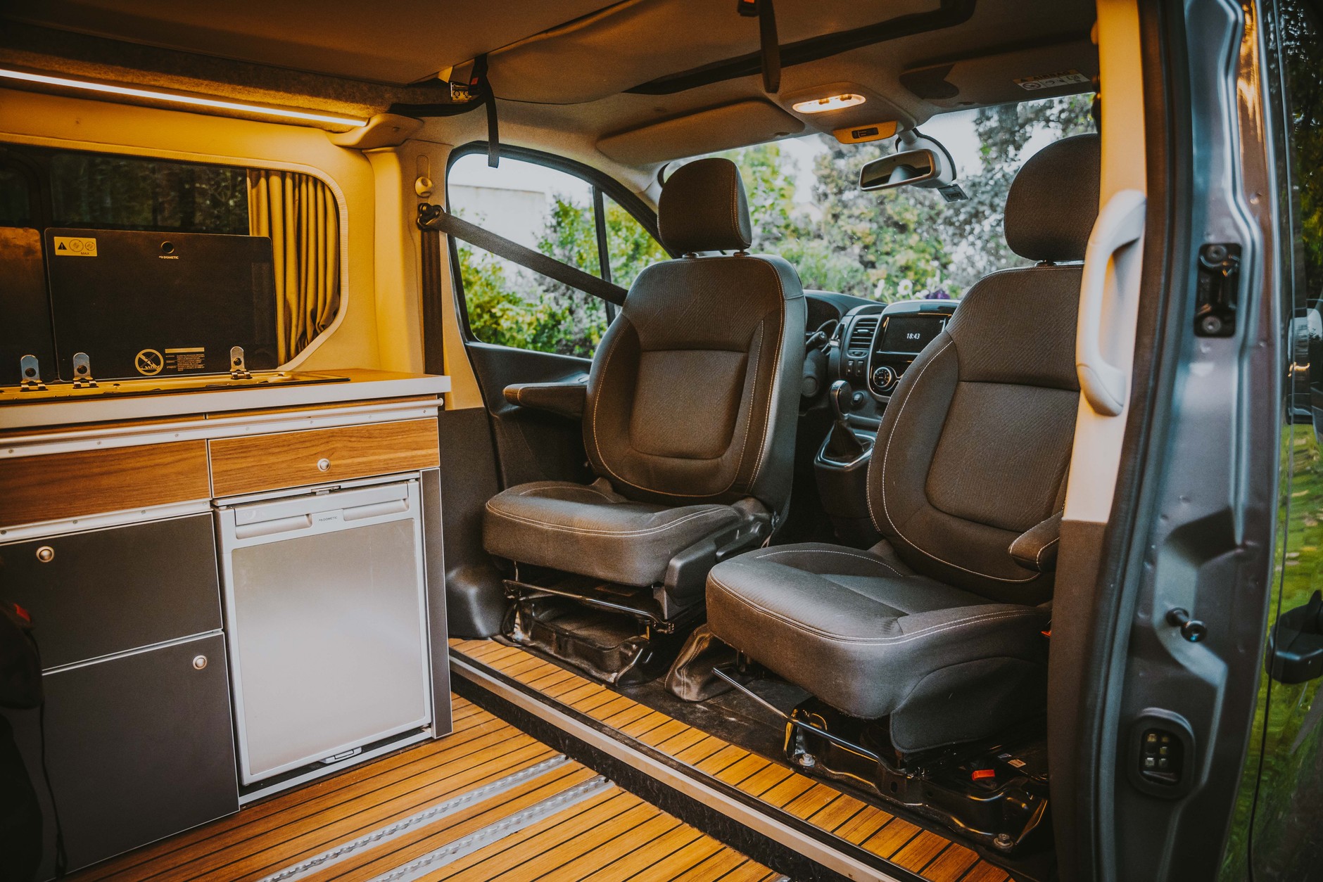 Renault Trafic Wavecamper