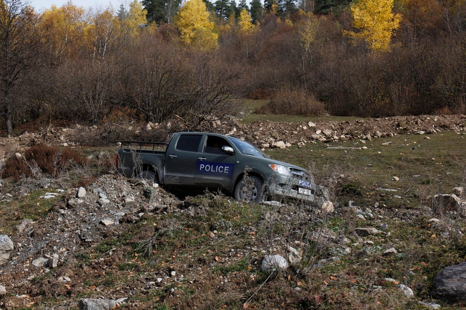 Auto Świat 4x4 Expedition: toast za Gruzję