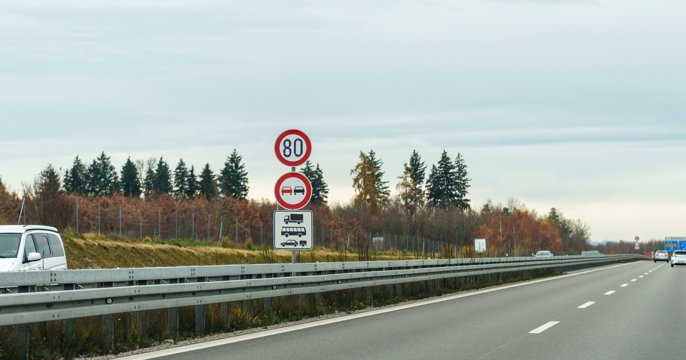 Niemieckie trzy znaki, które często są źle interpretowane przez kierowców (zdj. poglądowe)