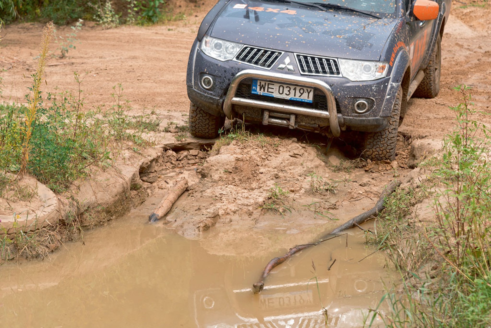 Szkoła jazdy w terenie - jak pokonywać koleiny?