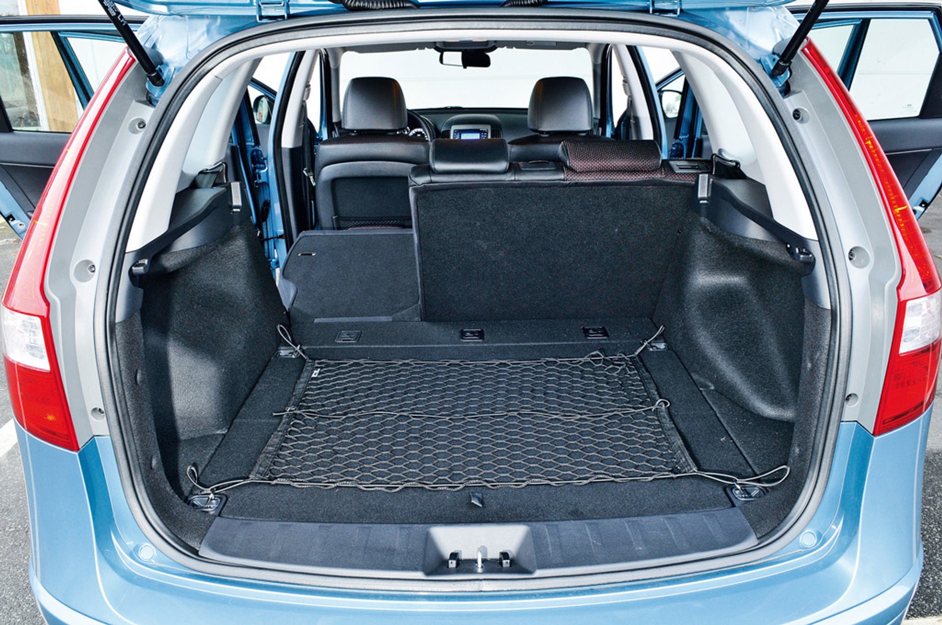 Renault Megane kontra Opel Astra i Hyundai i30 CW: szukamy najlepszego kompaktowego kombi