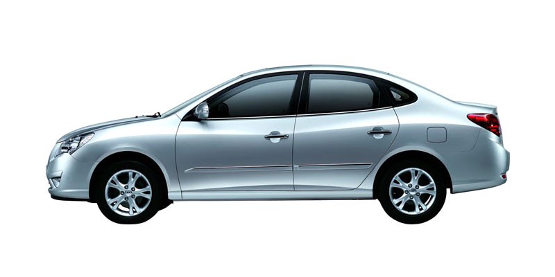 Hyundai Elantra: premiera odmłodzonej wersji w Pekinie