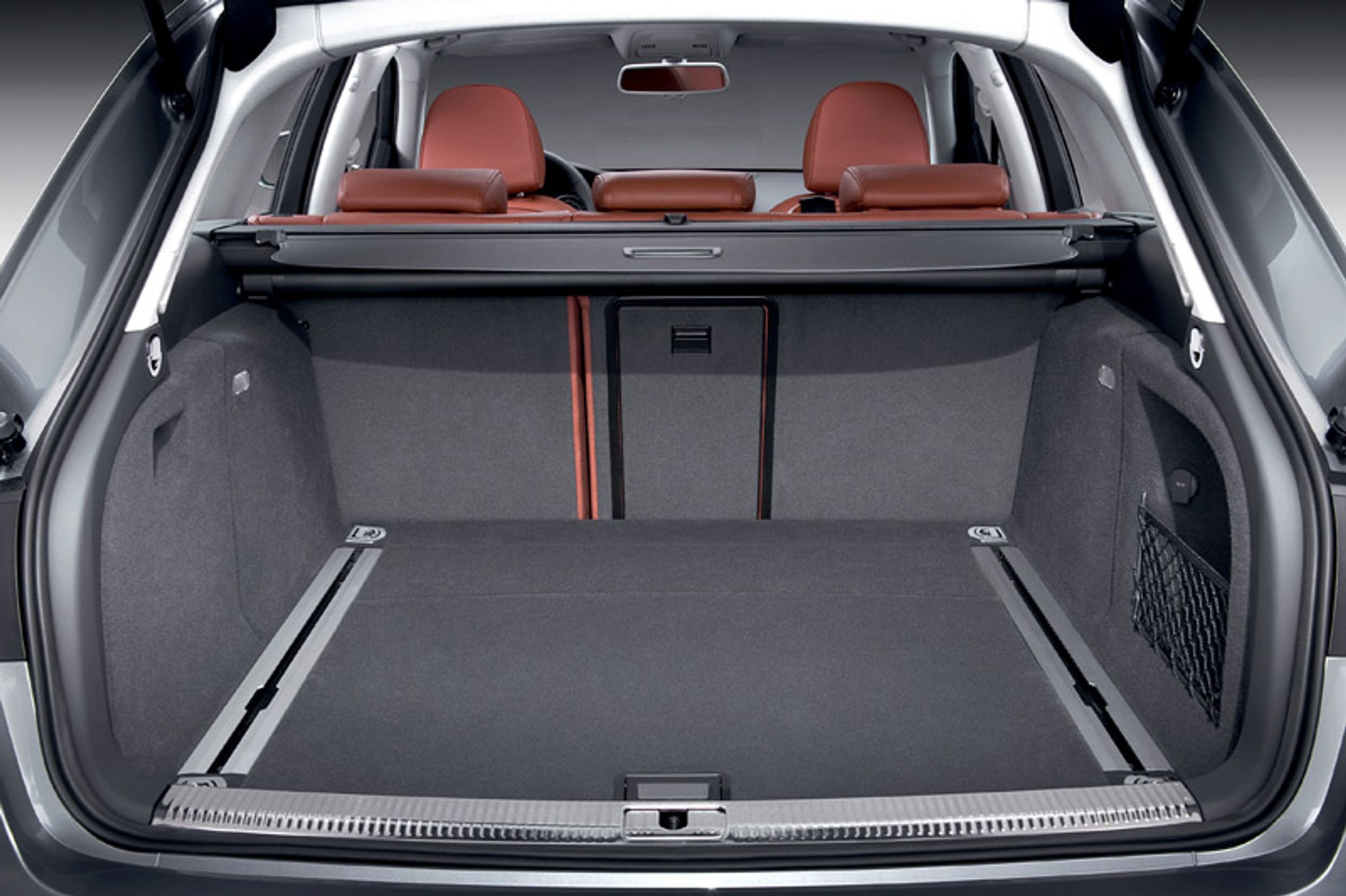 Genewa 2008: Audi A4 Avant – elegancja w parze z przestronnością (nowe zdjęcia)