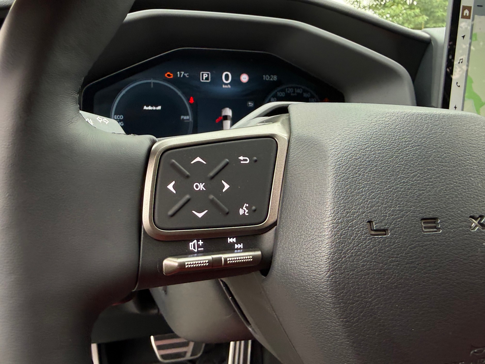 Nowy Lexus NX 2026