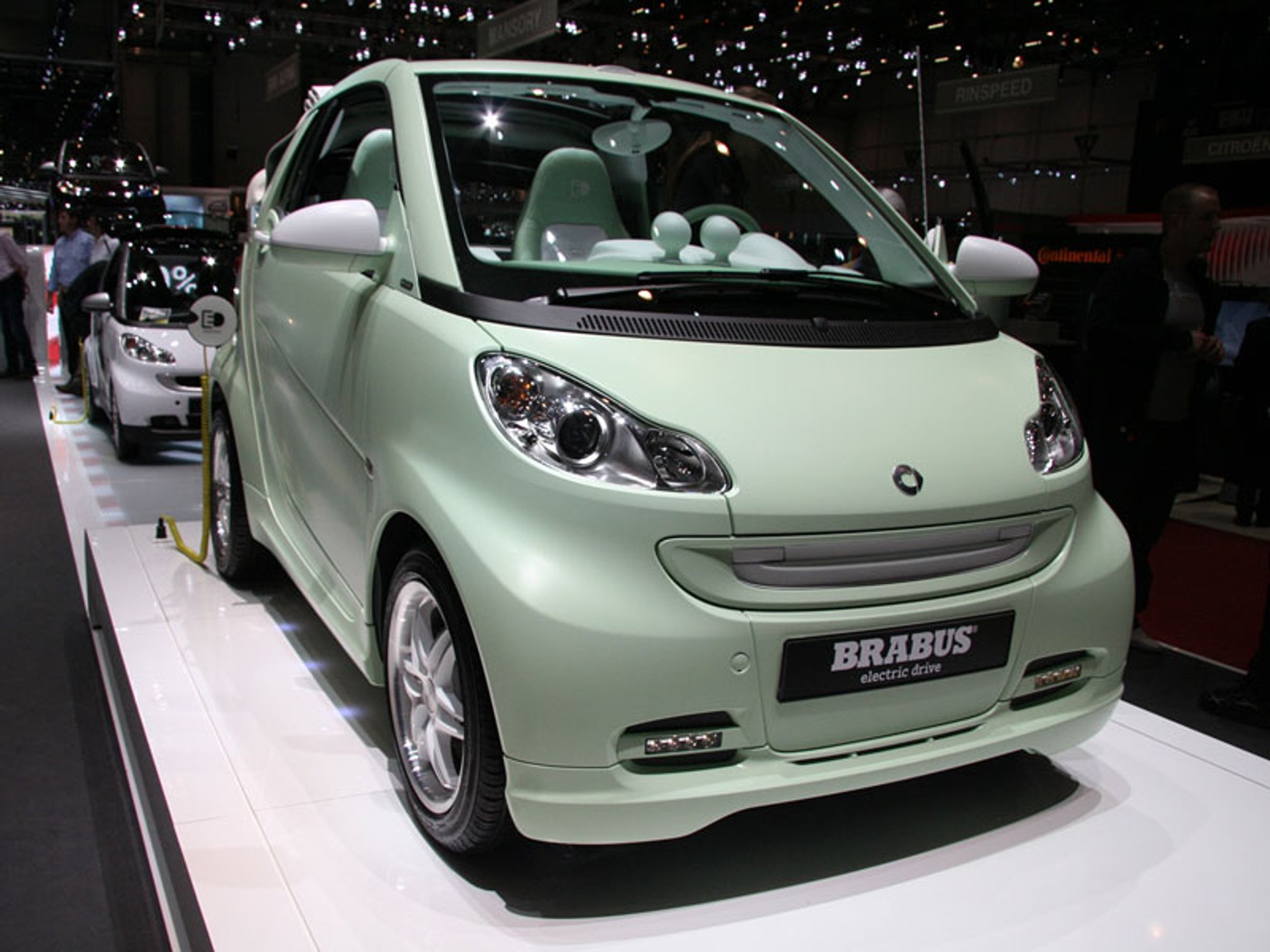 Genewa 2009: Brabus Smart ForTwo Electric Drive