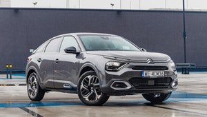 Citroen C4 przed faceliftingiem powoli znika z salonów. W tej cenie warto się nim zainteresować