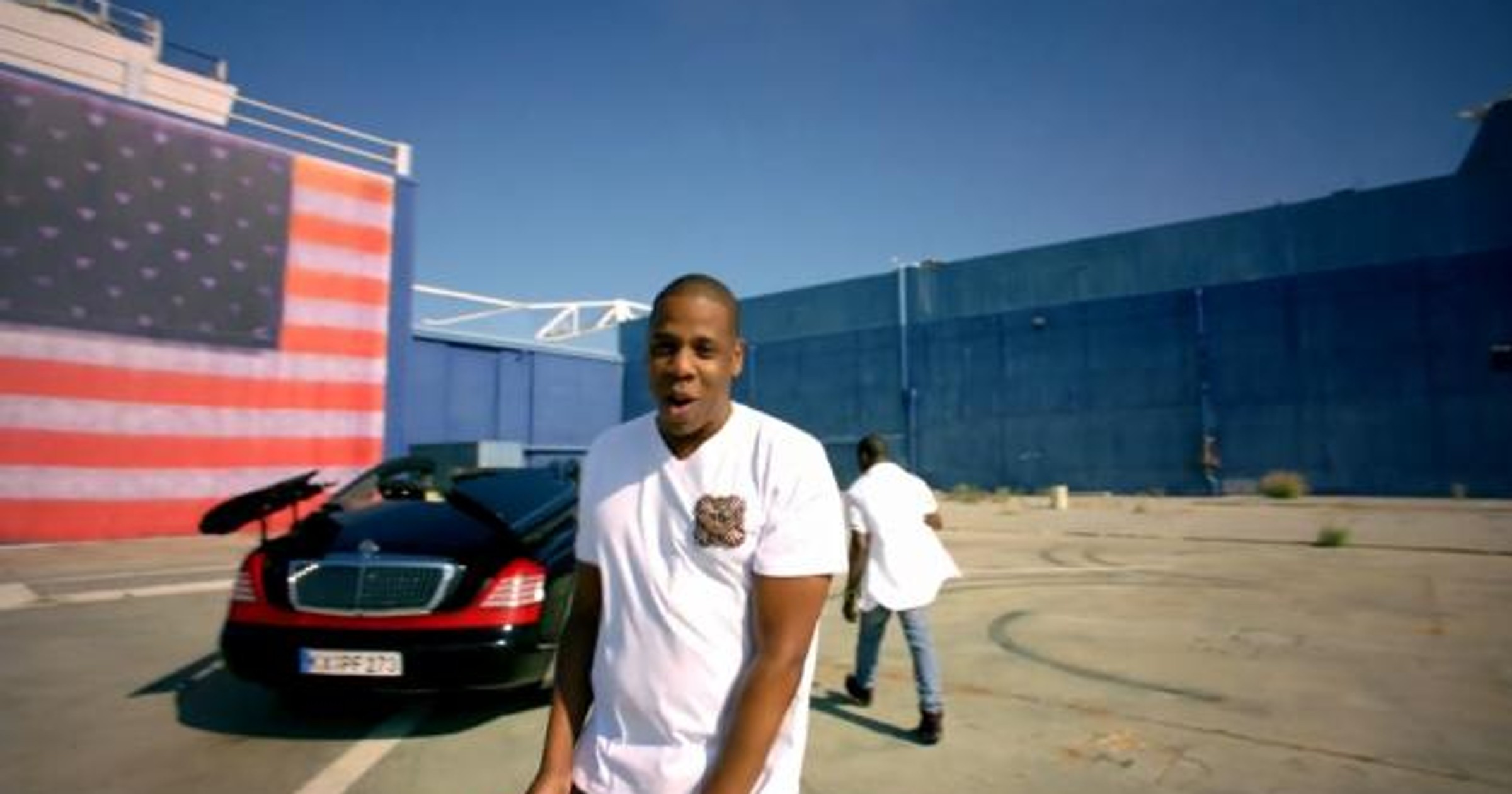 Maybach w klipie Jay-Z i Kanye Westa to czyste szaleństwo