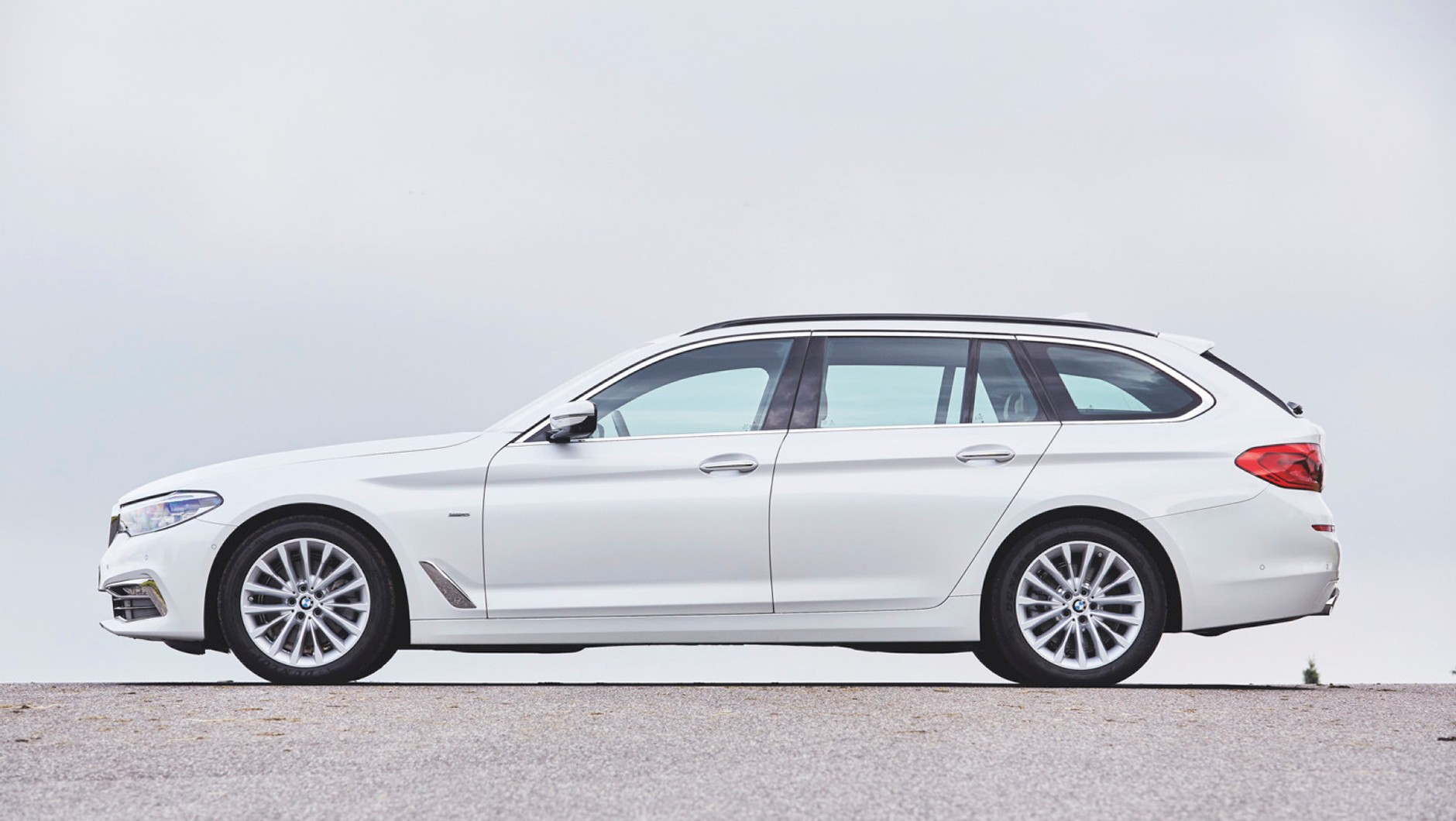 Flota marzeń - Audi A6, Mercedes klasy E, BMW serii 5 i Volvo V90