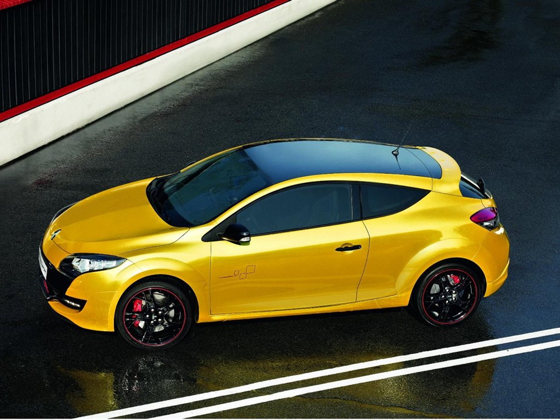 Megane RS 265 Trophy - Najszybsze drogowe Renault