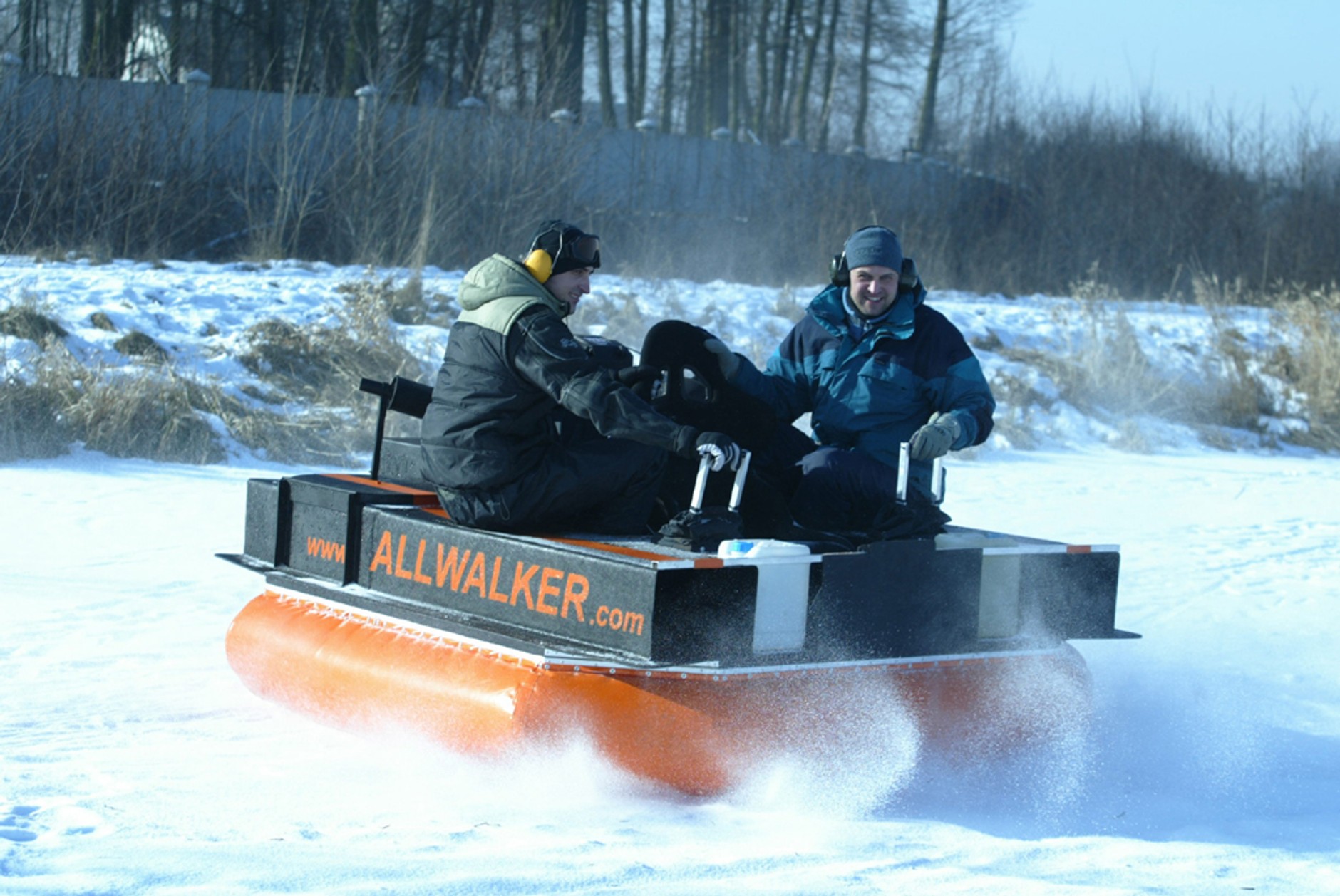 Poduszkowiec Allwalker - Wszędołaz z Polski