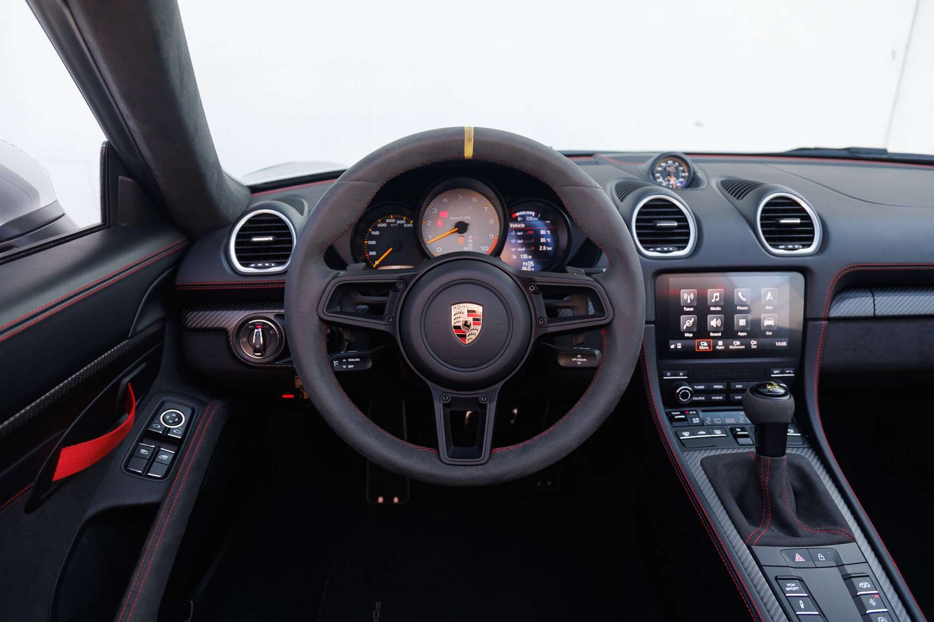 2025 porsche 718 Spyder RS