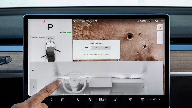 Tesla Model 3 Long Range AWD