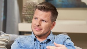 Filip Chajzer przyłapany przez paparazzo. Złamał przepisy na drodze ekspresowej