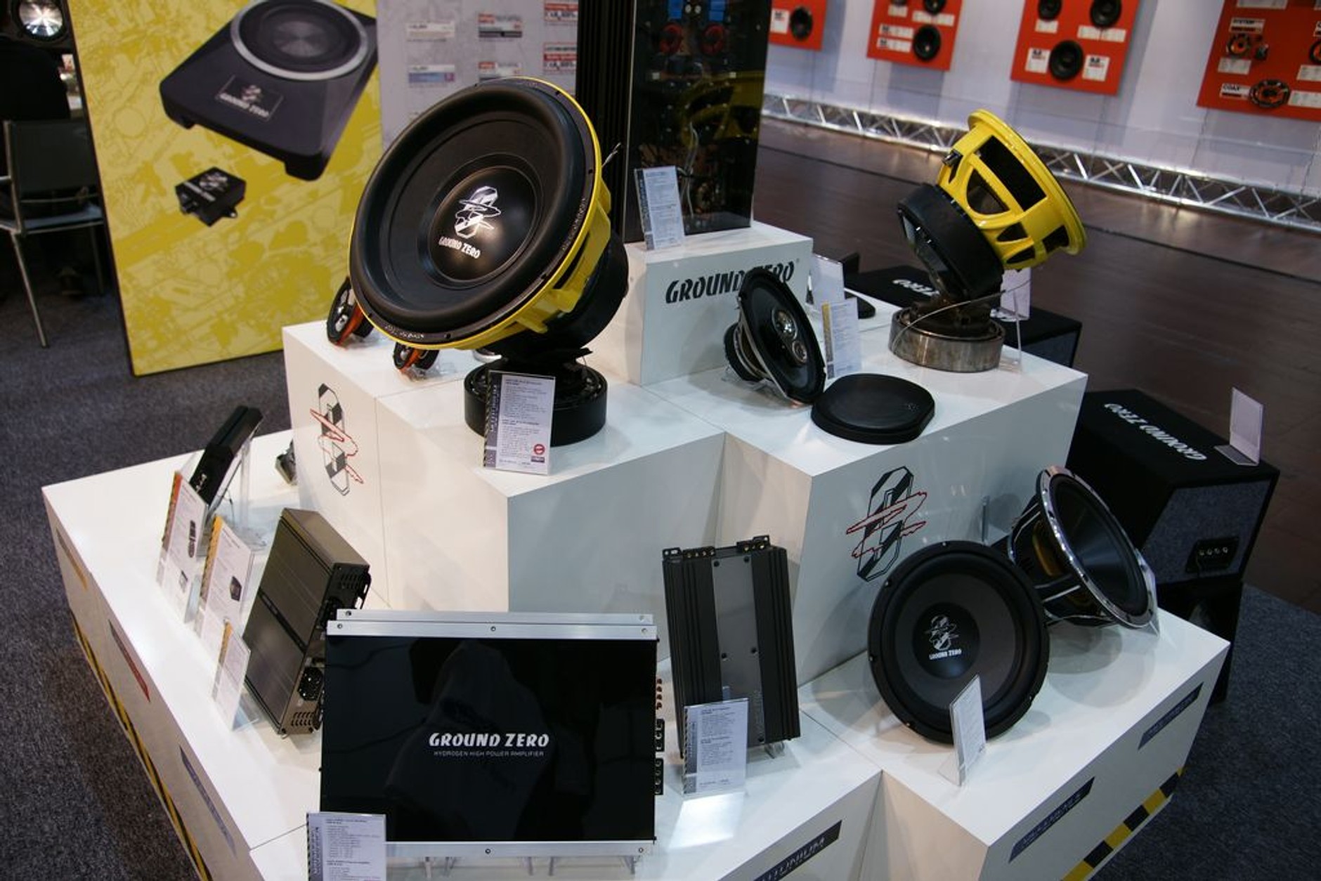 AMICOM 2010: kino, koncert i nawigacja do samochodu (galeria)