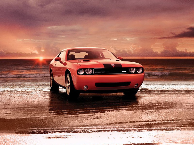 Chicago 2008: Dodge Challenger SRT8 w akcji (video)