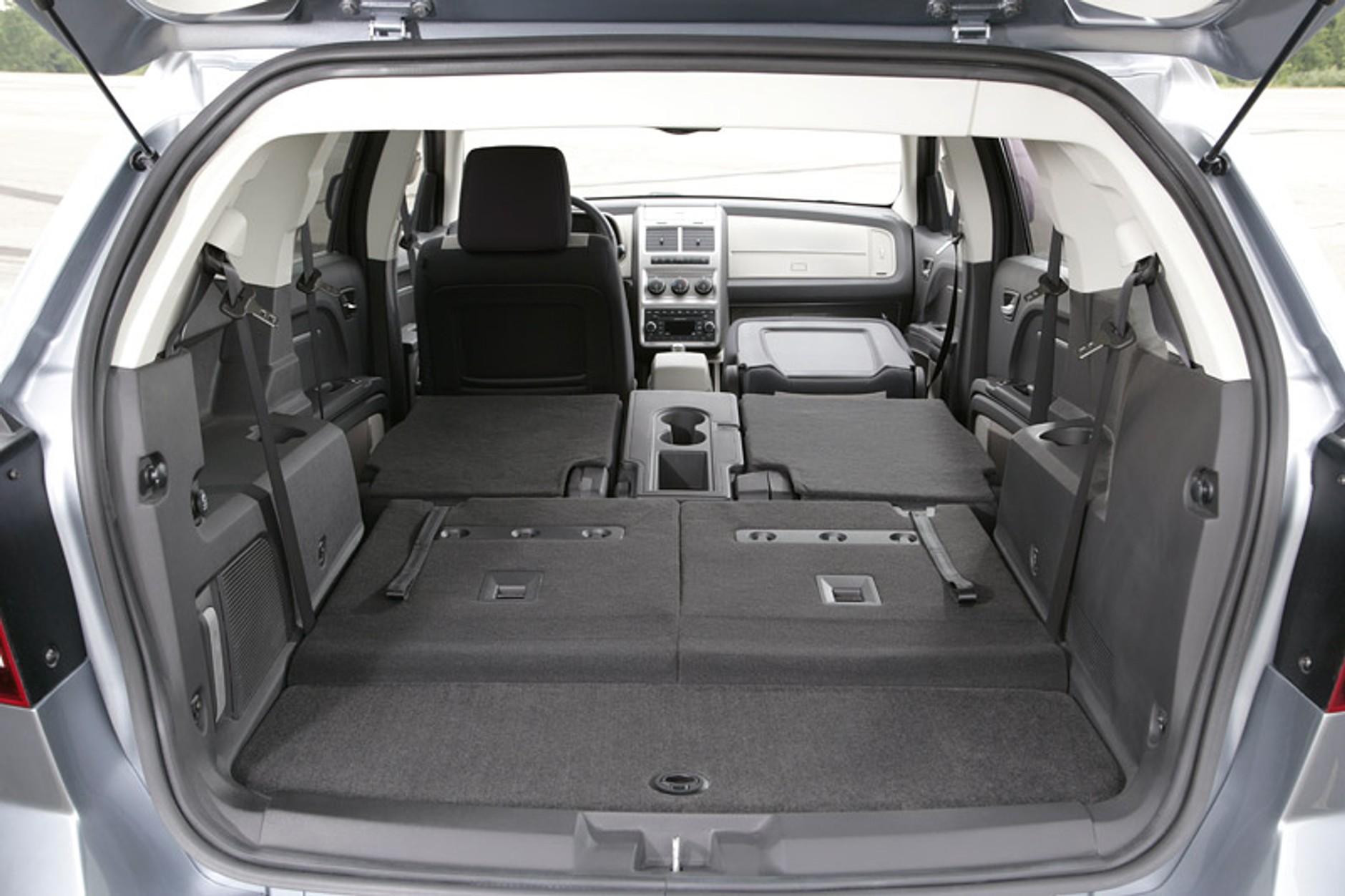 Genewa 2008: Dodge Journey - premiera europejskiej wersji produkcyjnej