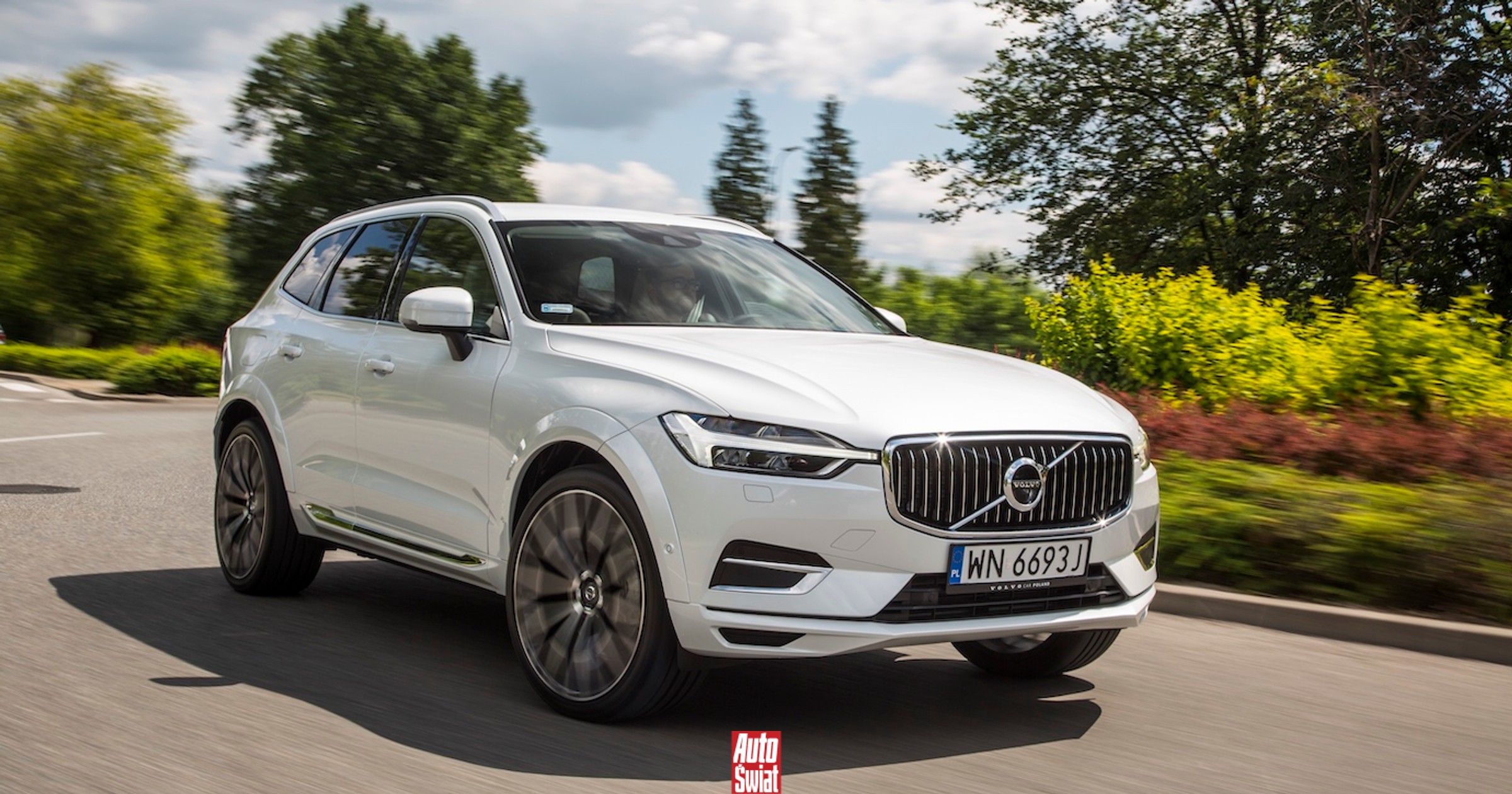 Używane Volvo XC60 u mechanika. Polacy kochają tego SUV-a. Sprawdzamy dwie generacje
