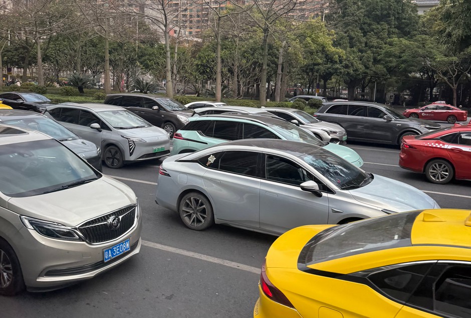 Ulica w trzcim co do wielkości mieście w Chinach – Guangzhou