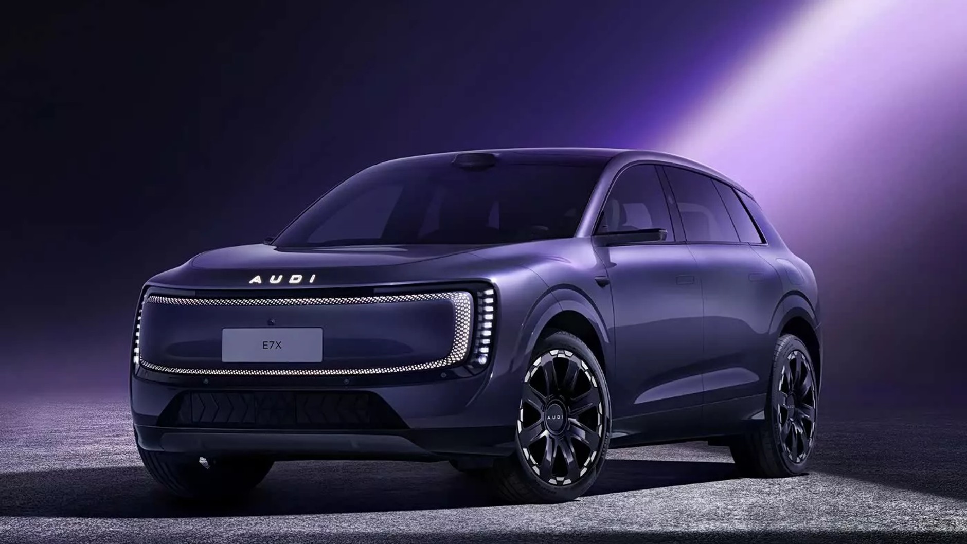 AUDI E7X