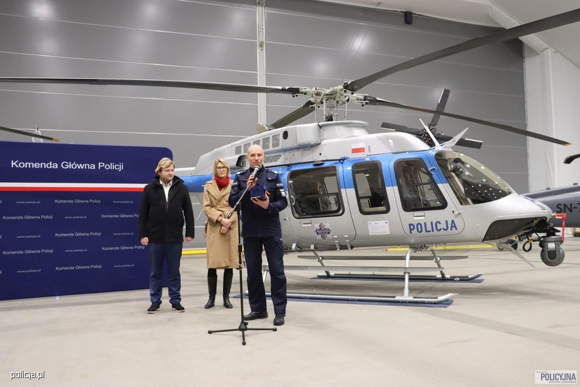 Policyjny śmigłowiec Bell-407GXi