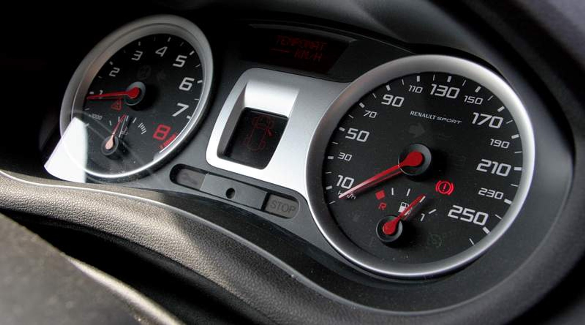 Renault Clio Sport – wrażenia z jazdy na torze