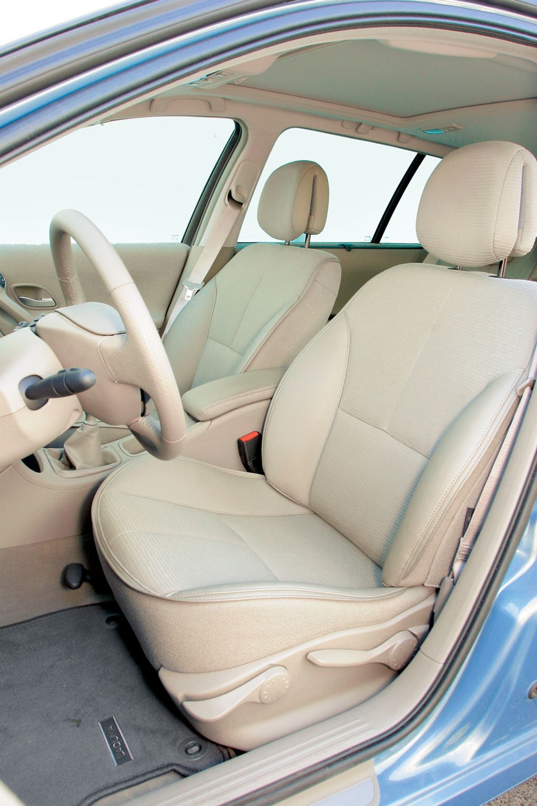 Renault Laguna II - którą wersję warto kupić z benzyną czy dieslem?