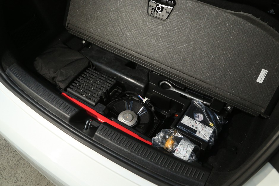 Mercedes A 250 e