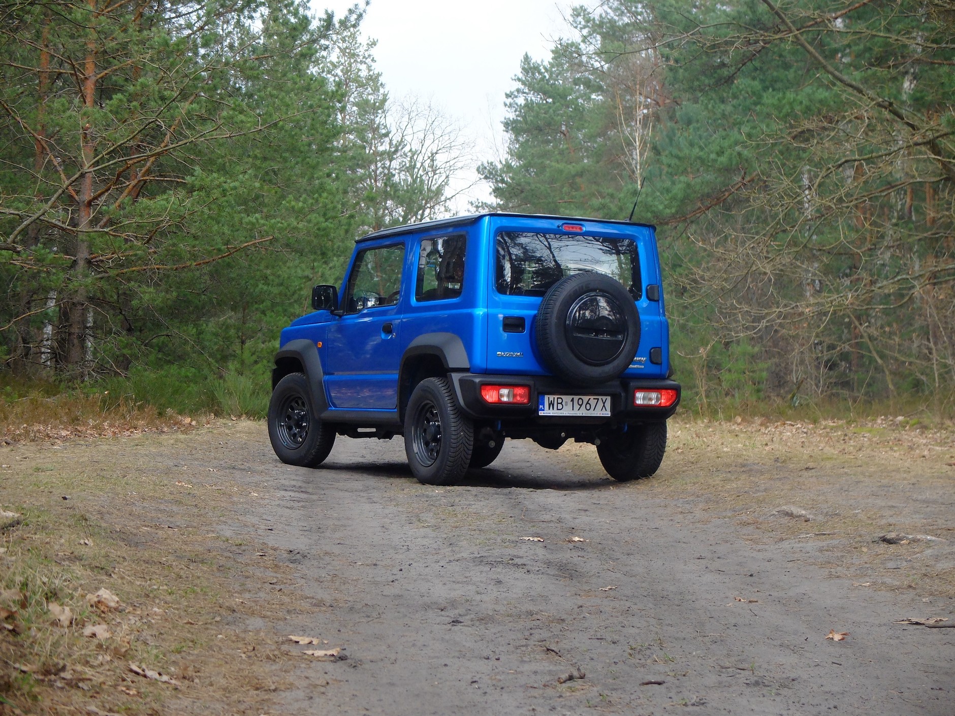 Suzuki Jimny 2023