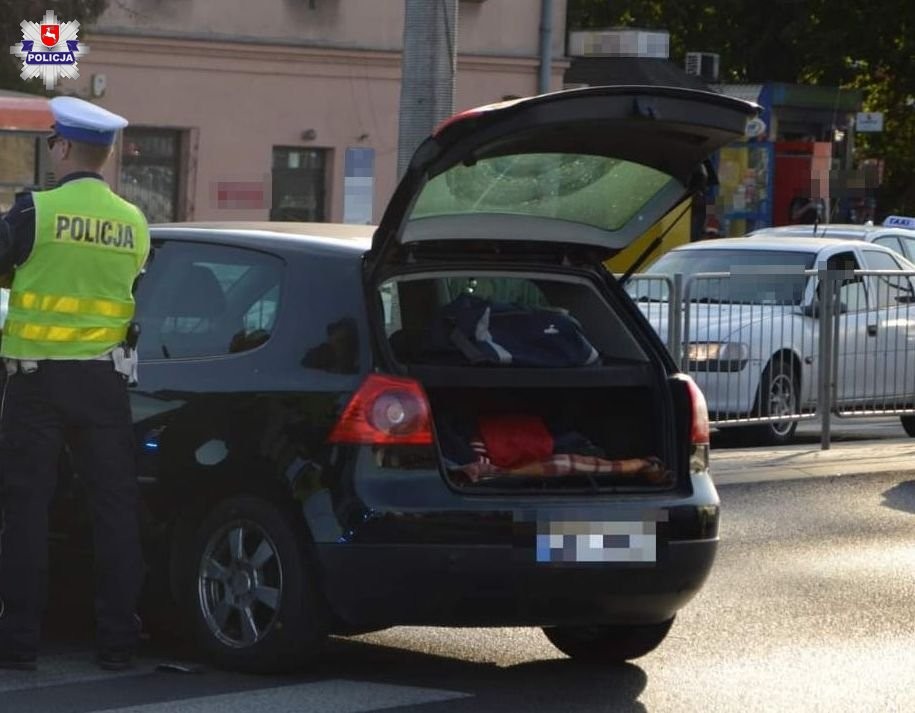 Volkswagen Golf zatrzymanego 37-latka