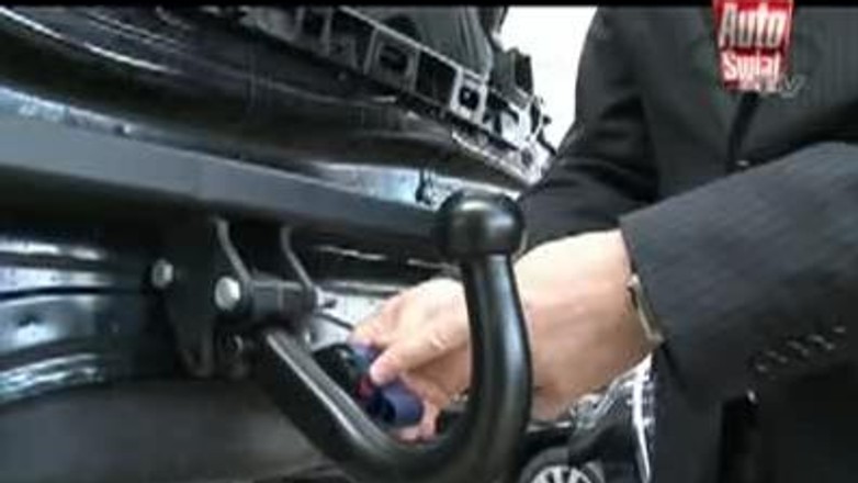 Montaż haka holowniczego krok po kroku