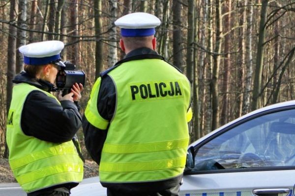 Kierowca Forda Ka przekroczył prędkość aż o 53 km/h