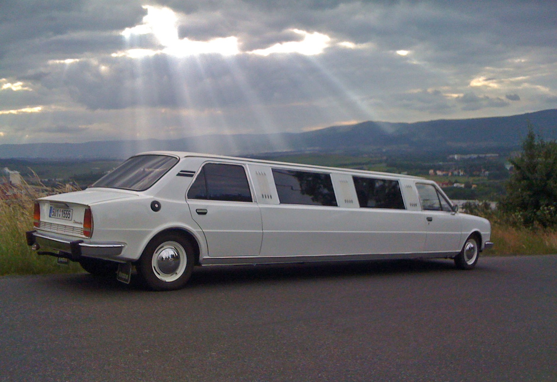 Skoda 105L Limousine