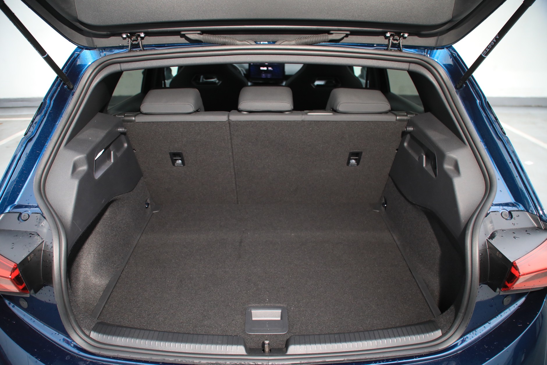 Cupra Born 58 kWh e-Boost (2022 r.)