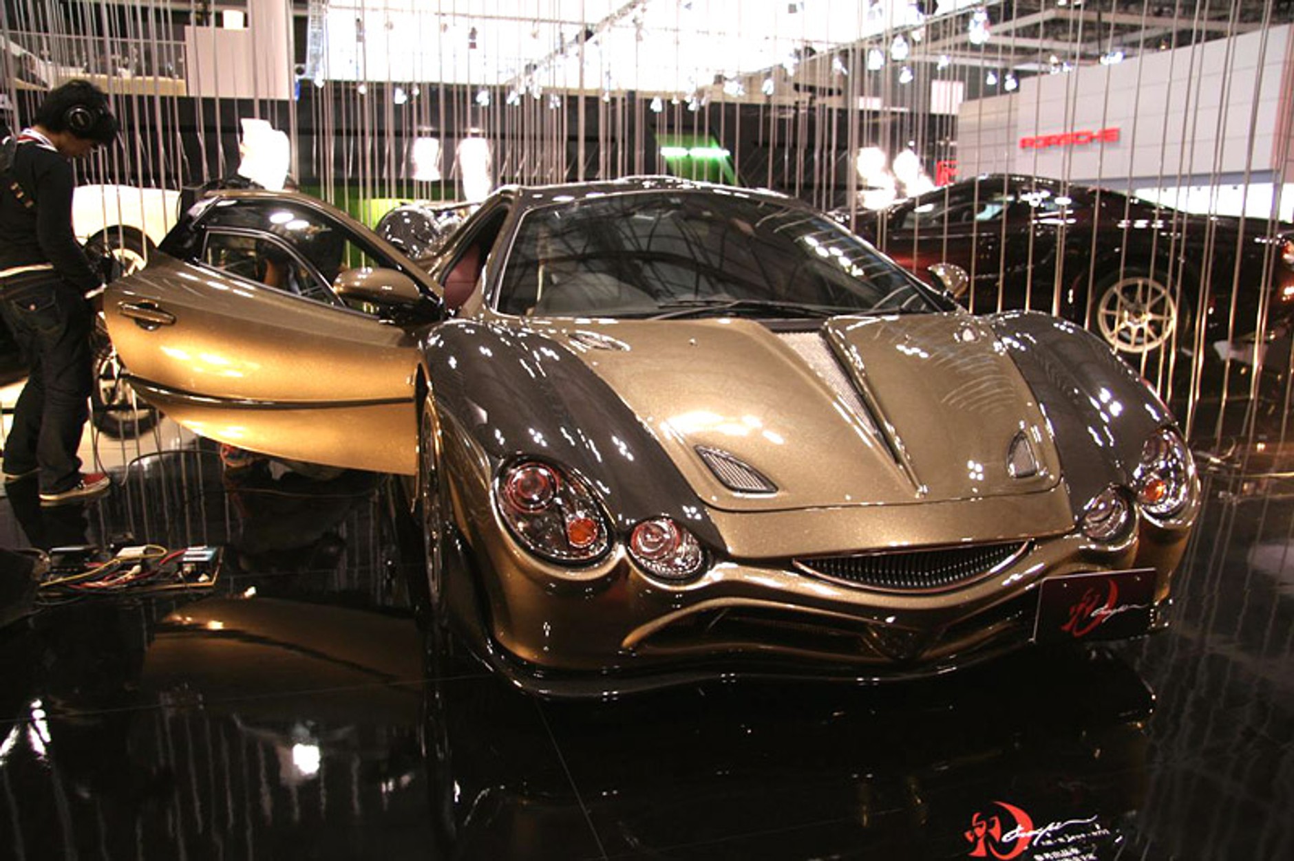 Tokio Motor Show 2007: Mitsuoka Orochi Kabuto – supersport dla Japończyków
