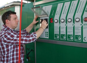 Myjnia bezdotykowa - za ile sam umyjesz samochód?