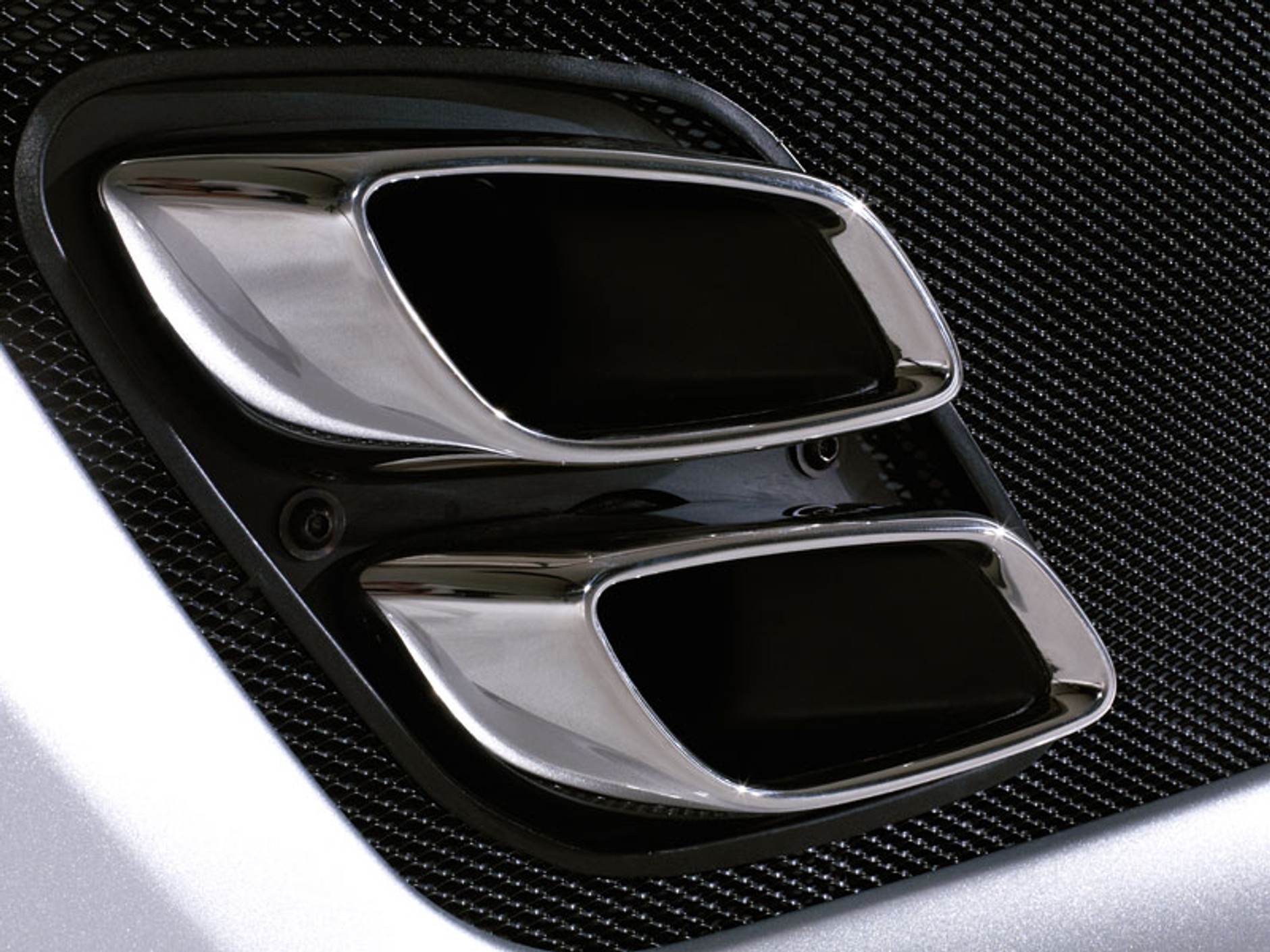 Mercedes-Benz SLR: koniec produkcji, ostatnia edycja Striling Moss