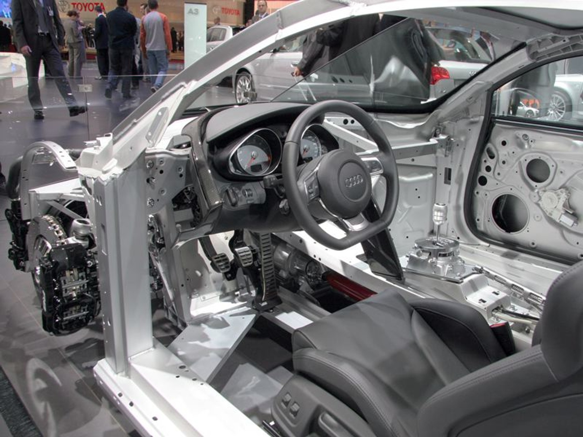 Paryż na żywo: fotogaleria z targów – Audi R8