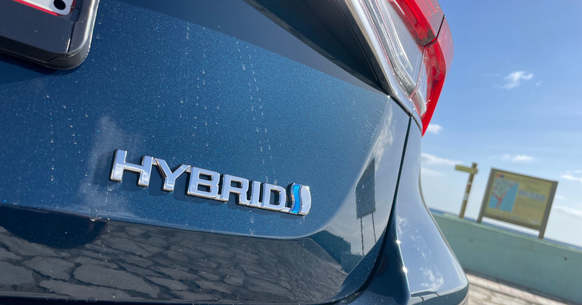 Dziesięć najciekawszych hybryd w 2025 r. Nie tylko Toyota ma ciekawe auta