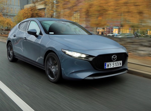 Mazda 3 2.0 Skyactiv-X AWD – hipster wśród kompaktów