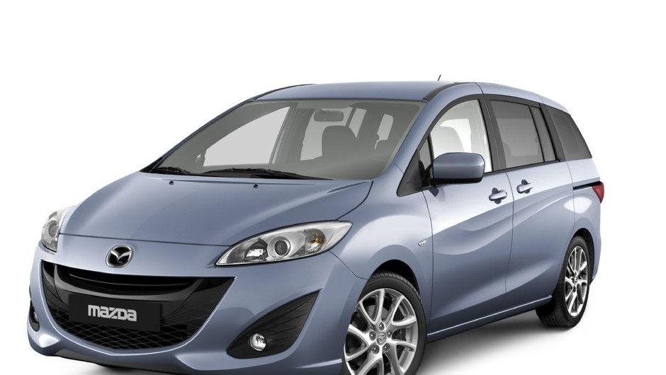Genewa 2010: Mazda - jubileuszowa edycja MX-5 oraz całkowicie nowy model 5