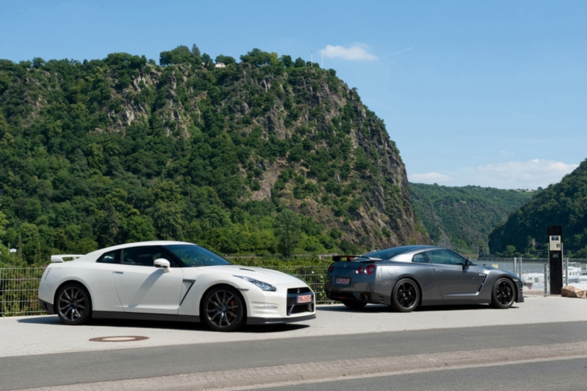 Nissan GT-R – RRRRRRRrrrrrrrrrrrr!