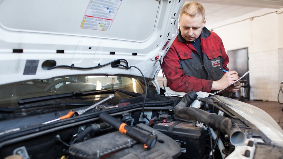 Mechanicy nie będą się nudzić w tym roku. W ramach akcji serwisowych trzeba naprawić sporo samochodów