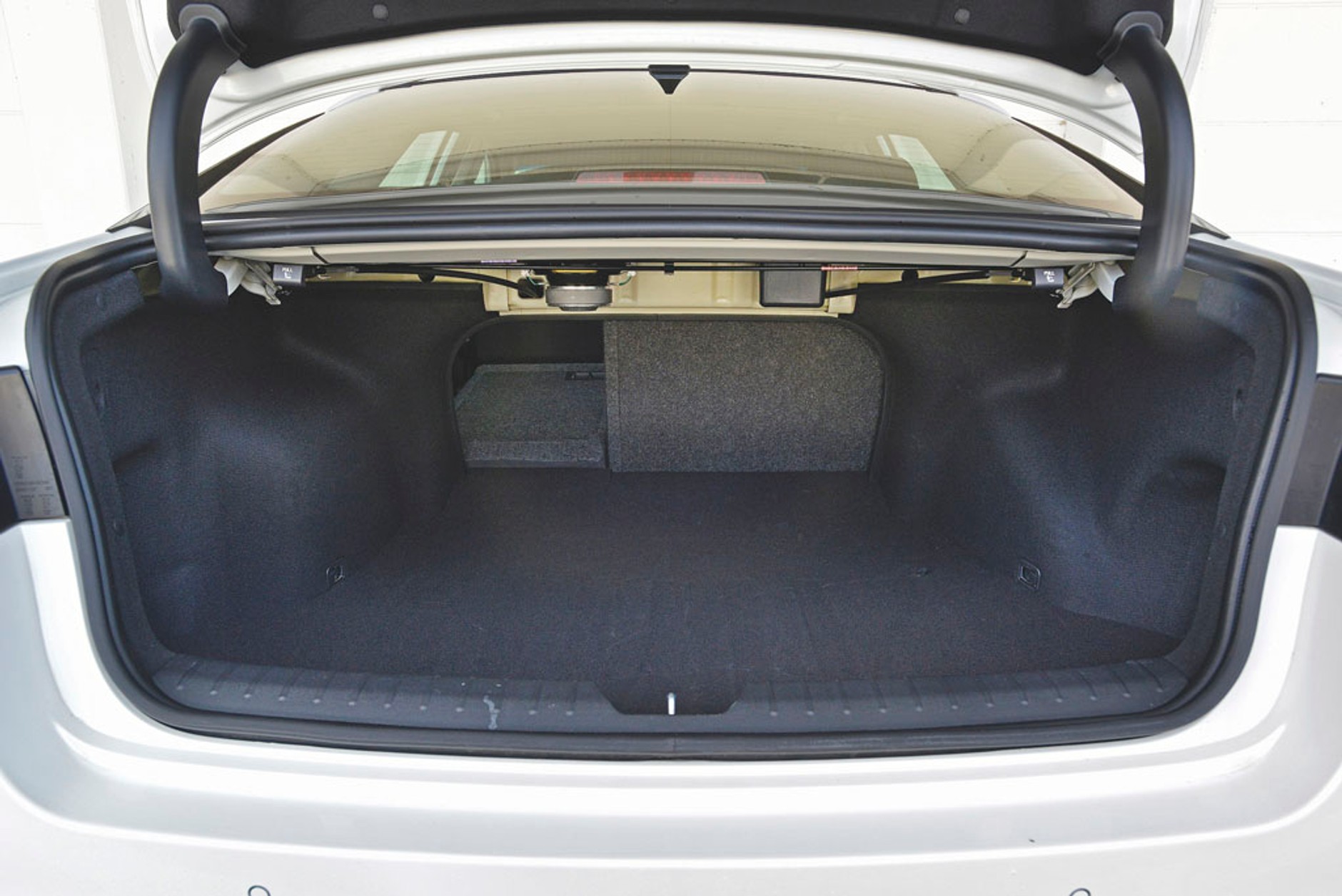 Kia Optima kontra Renault Talisman - dwa diesle, 4 sprzęgła