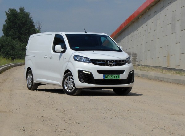 Opel Vivaro-e – trochę zalet, trochę wad